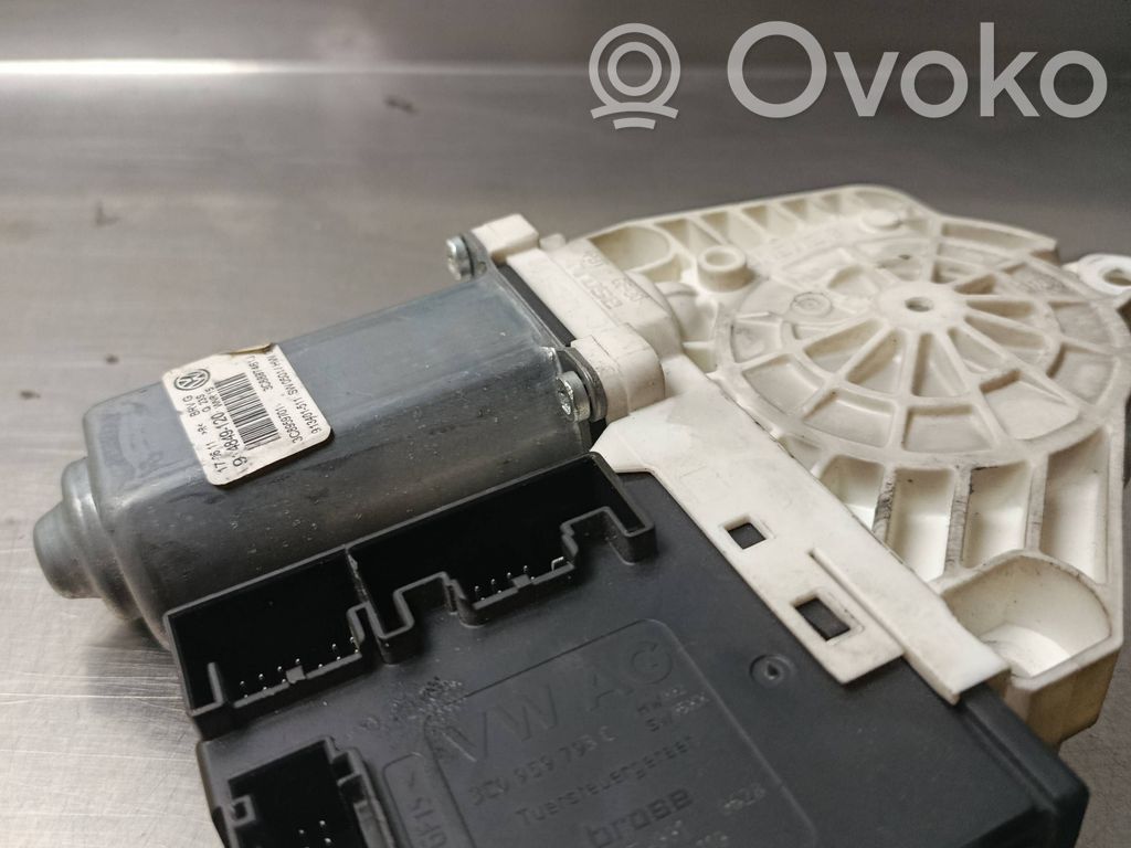 Seat Altea XL Silnik regulatora szyby drzwi przednich 