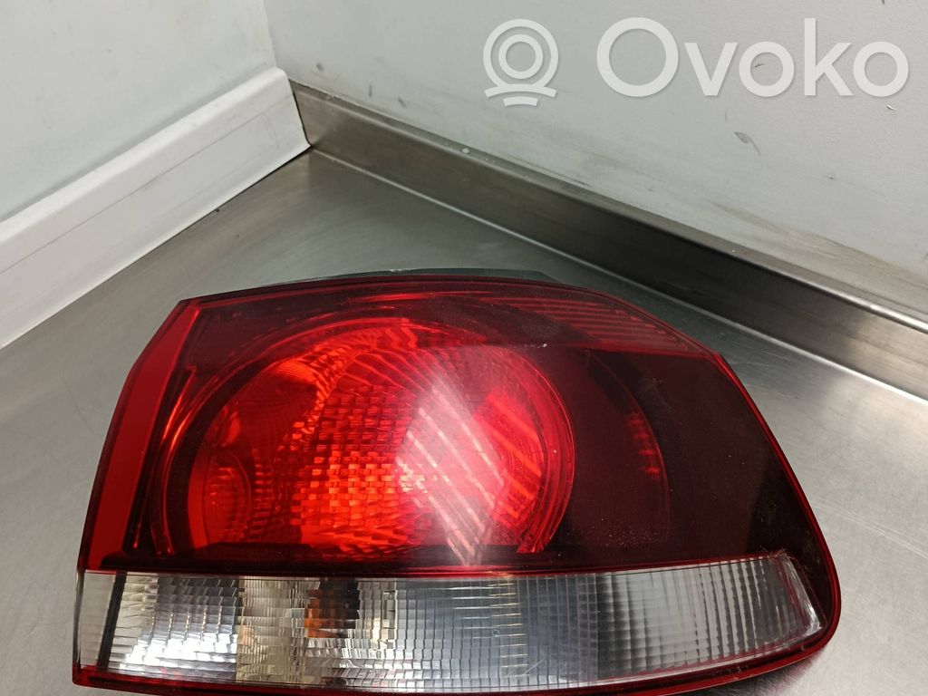 Volkswagen Golf VI Lampă spate în caroserie 