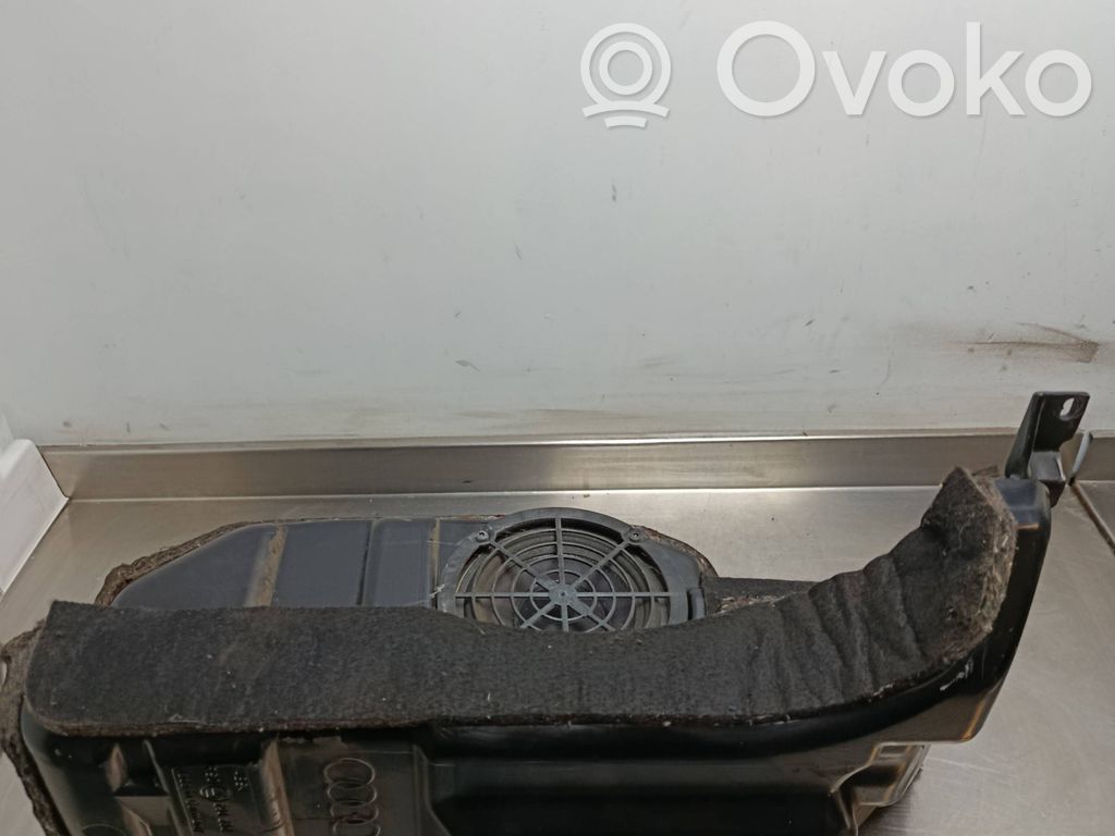 Audi A6 S6 C5 4B Subwoofer 