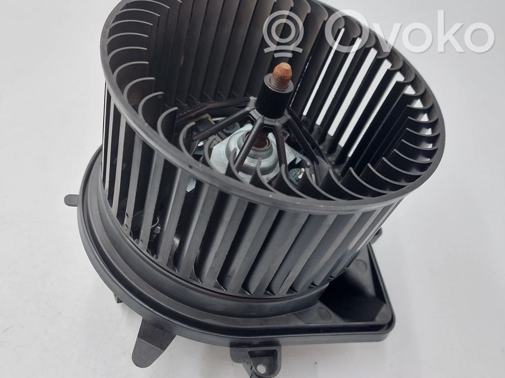 Mini Cooper Countryman R60 Ventilator aerotermă 