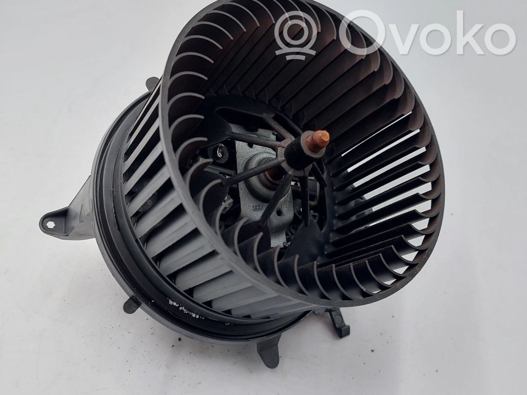 Mini Cooper Countryman R60 Ventilator aerotermă 