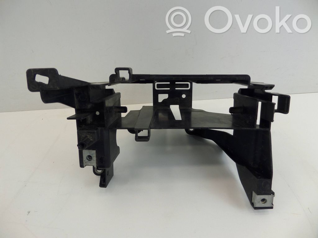 Mini One - Cooper R57 Engine control unit holder 