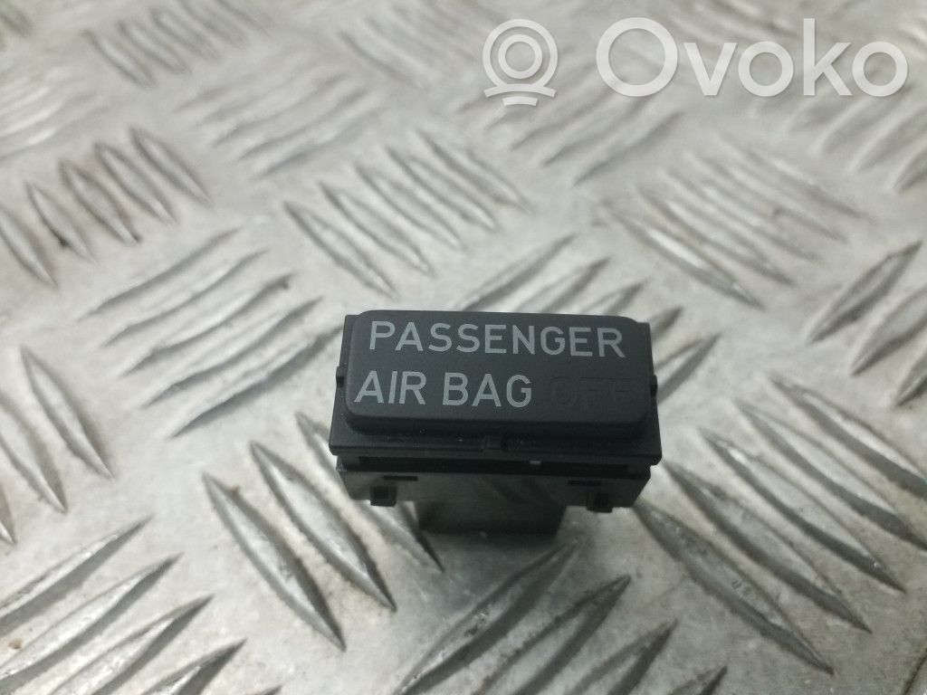 Seat Leon (1P) Wyłącznik poduszki powietrznej Airbag pasażera 