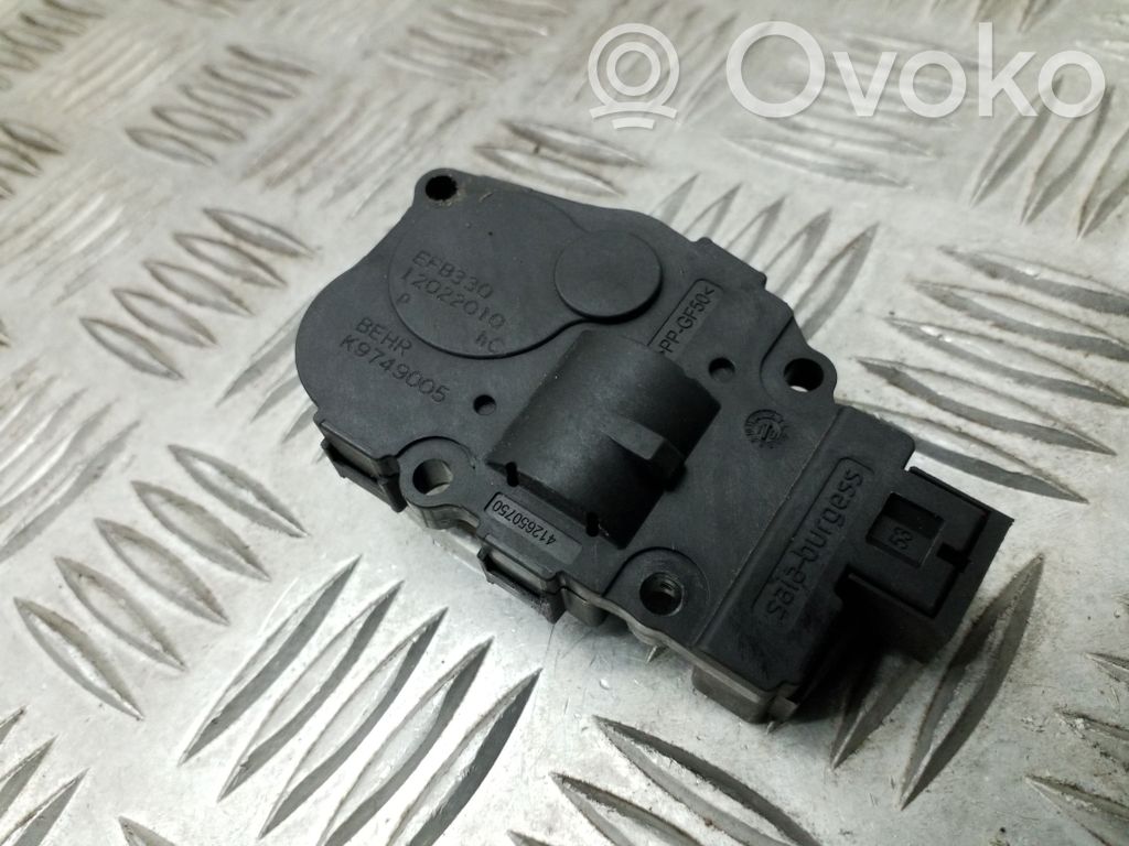 Audi A4 S4 B8 8K Silniczek nagrzewnicy 