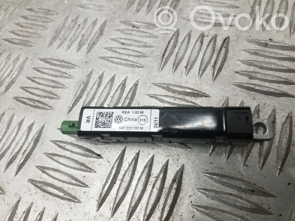 Volkswagen PASSAT B7 Antenos stiprintuvas 