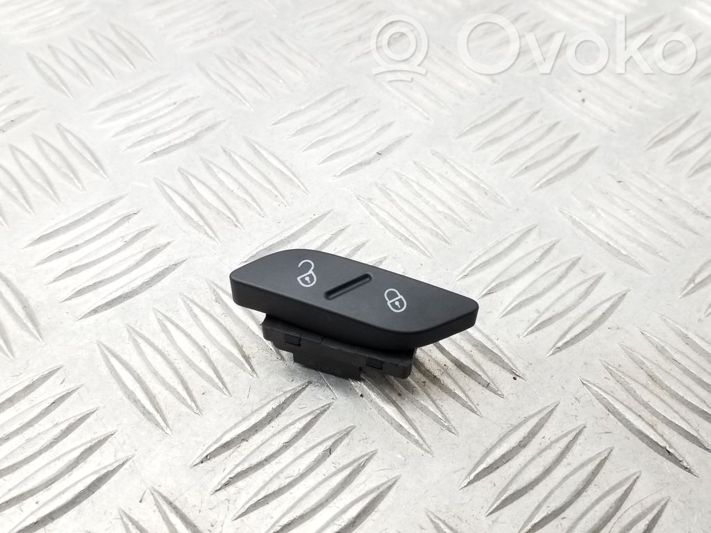 Volkswagen Golf VI Central locking switch button 