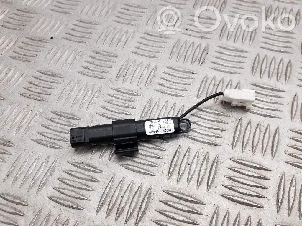 Volkswagen Golf Plus Antenos stiprintuvas 