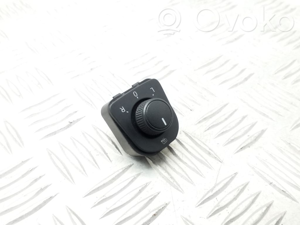 Seat Leon (5F) Wing mirror switch 