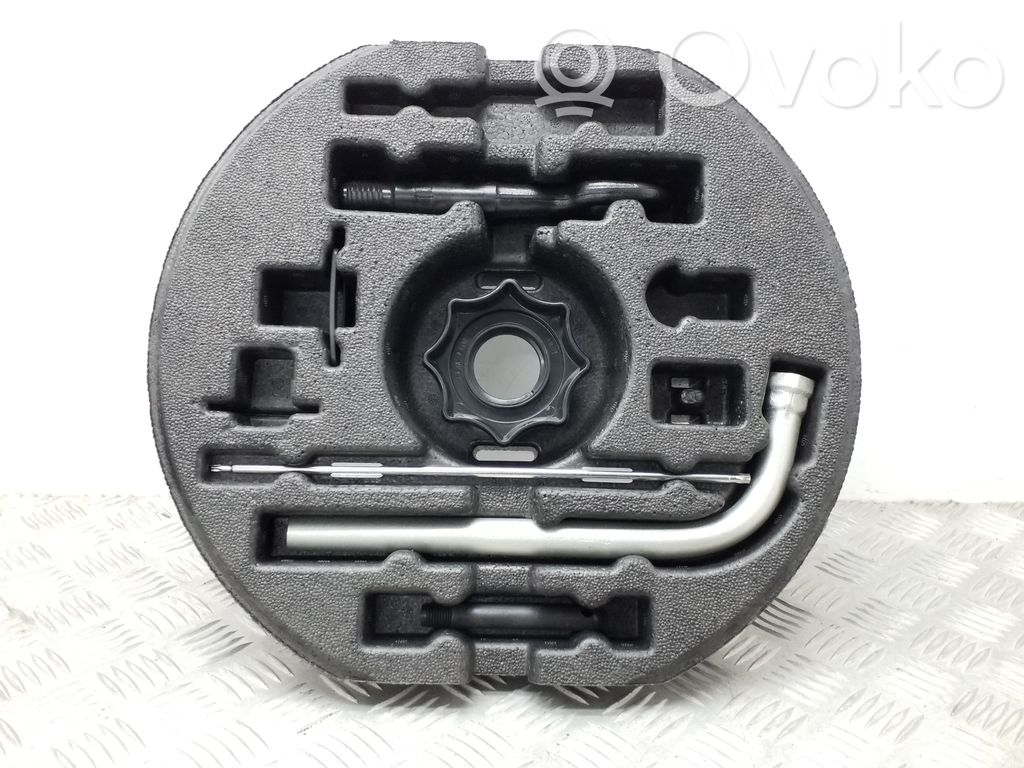 Audi A3 S3 8V Tool box 