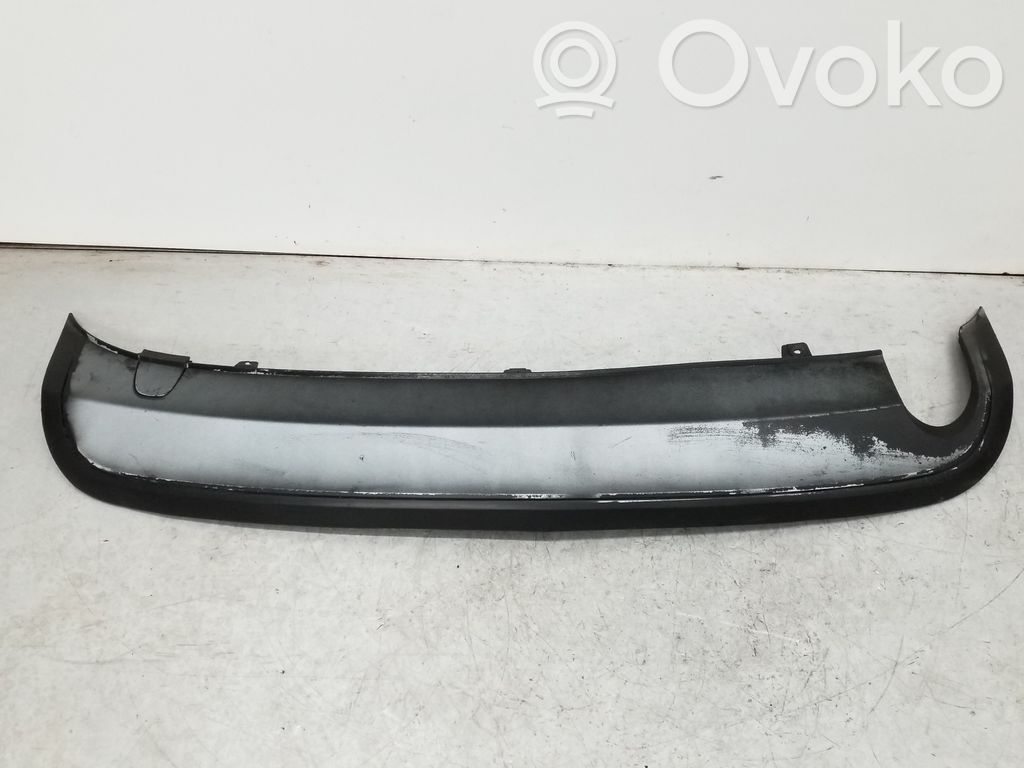 Volkswagen Jetta VI Moldura inferior del parachoques trasero 