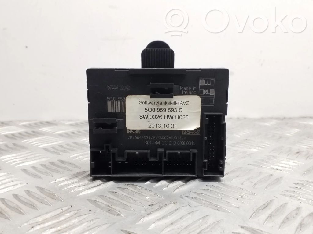 Door control unit/module   5Q0959593C