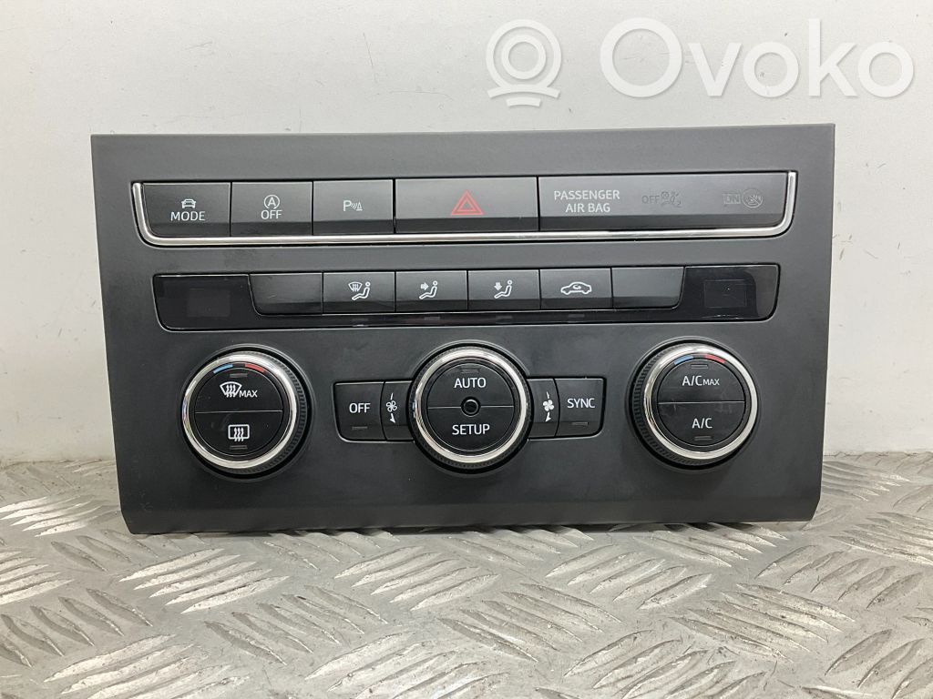 Seat Leon (5F) Climate control unit 