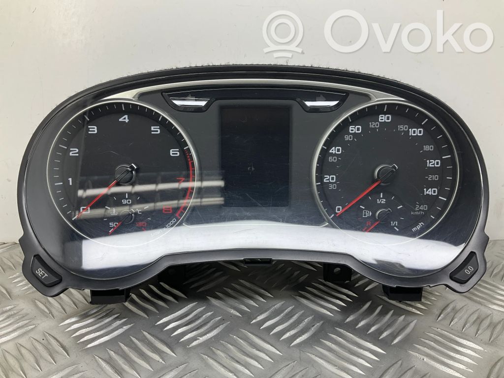 Audi A1 Speedometer (instrument cluster) 