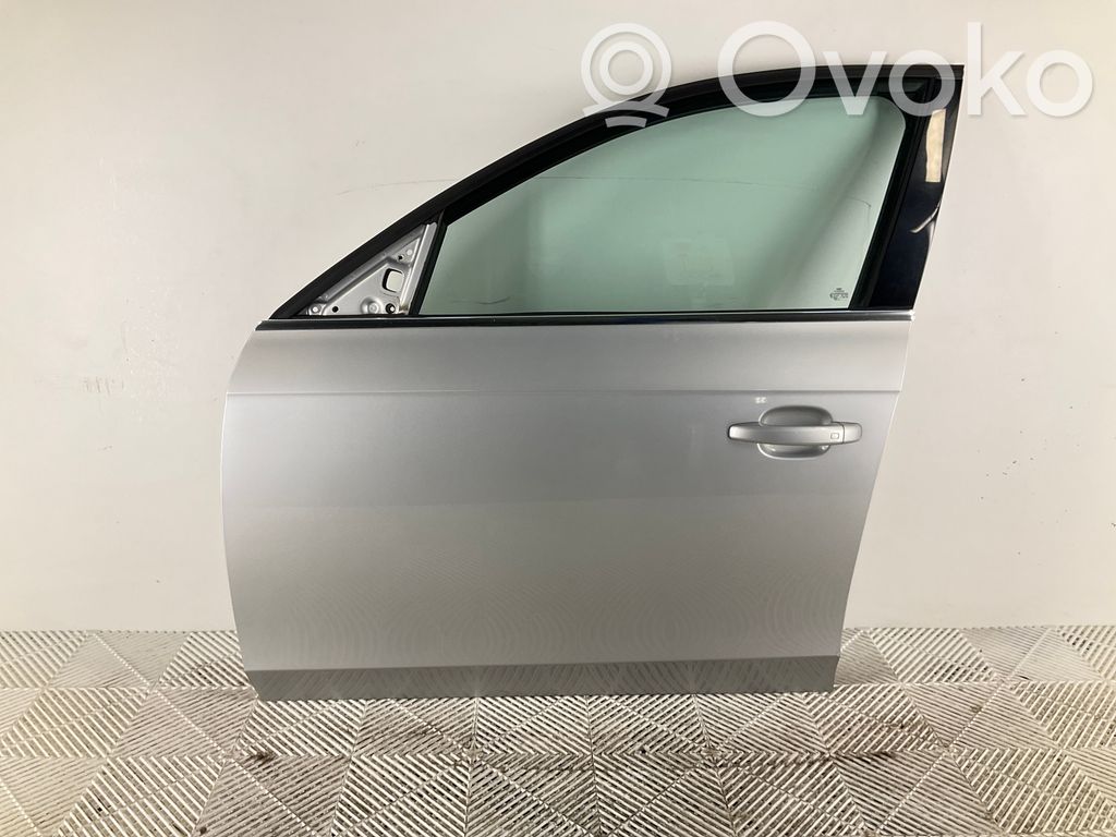 Durvis