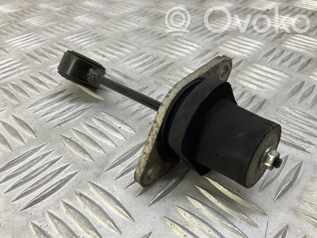 Audi A4 S4 B9 Engine mount bracket 