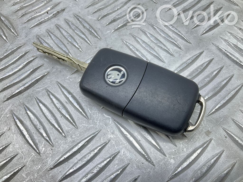 Skoda Yeti (5L) Klucz / Karta zapłonu 
