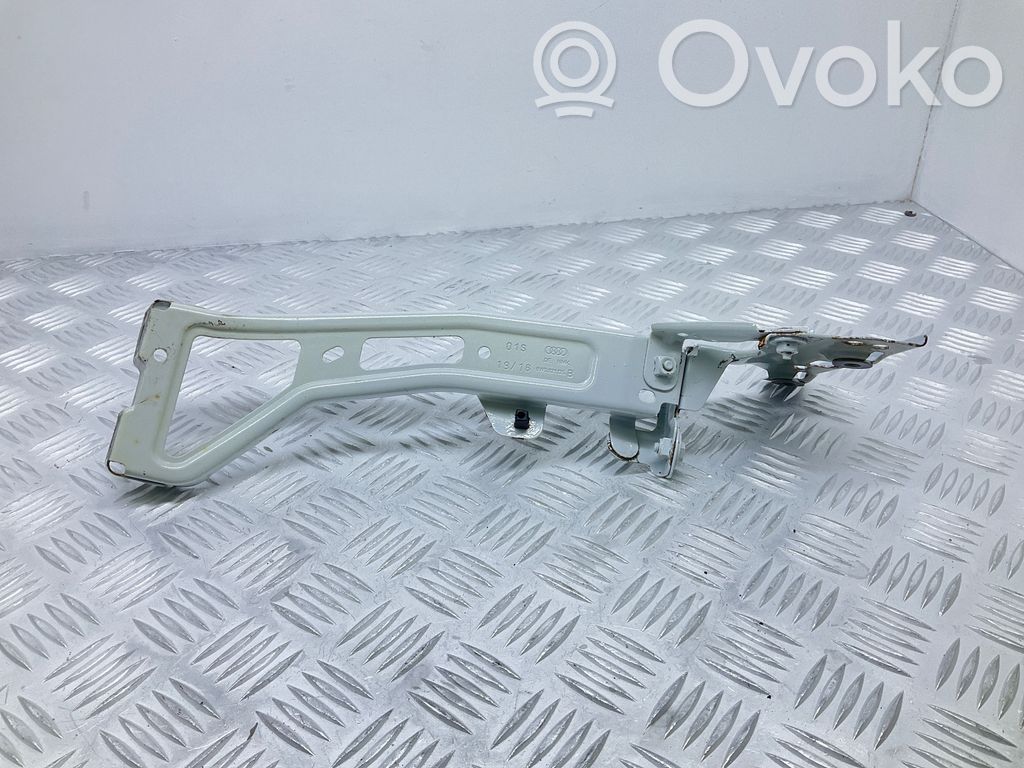 Audi A4 S4 B9 Fender mounting bracket 