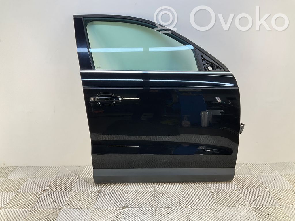 Audi Q3 8U Puerta delantera 