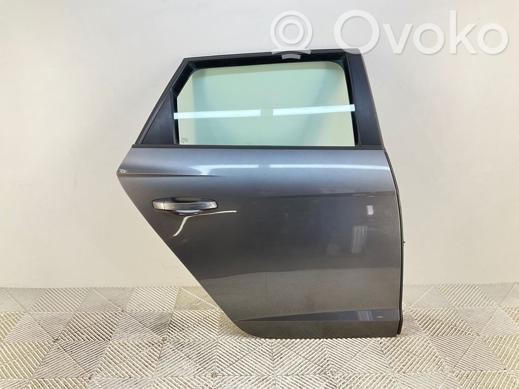 Seat Leon (5F) Rear door 