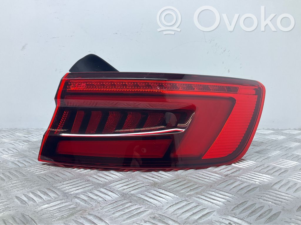 Audi A4 S4 B9 Lampa tylna 