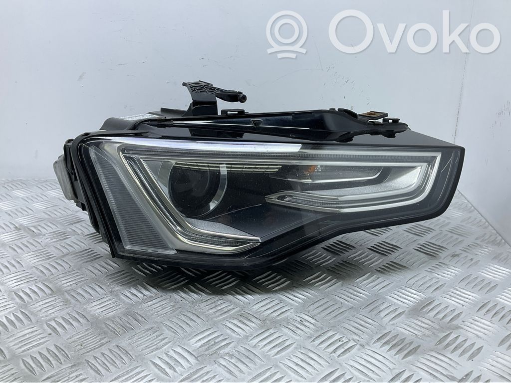 Audi A5 8T 8F Scheinwerfer 