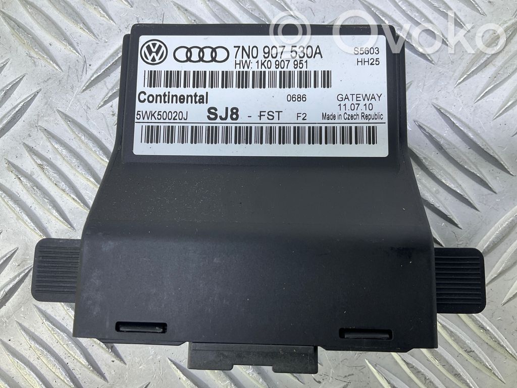 Volkswagen Golf Plus Gateway control module 