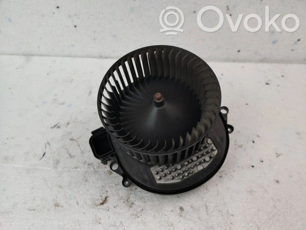BMW 3 F30 F35 F31 Mazā radiatora ventilators 