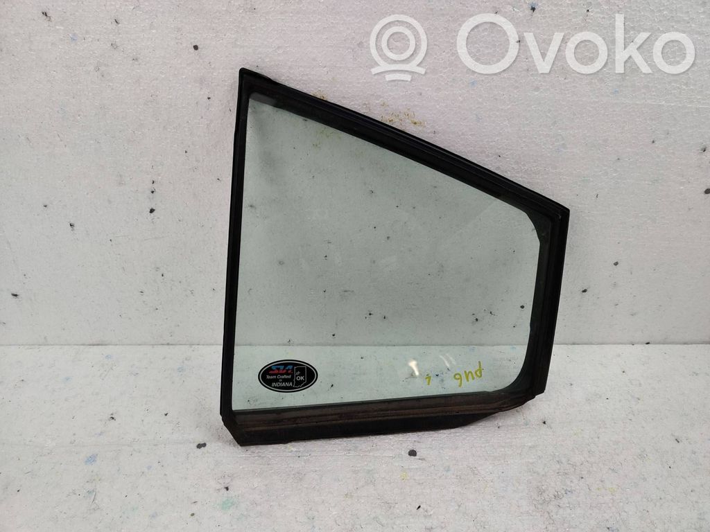 Subaru Legacy Luna de la puerta trasera 