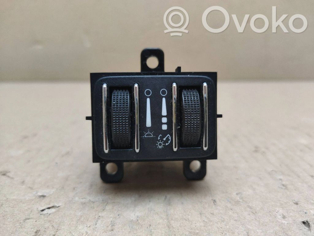 Chrysler Town & Country V Panel lighting control switch 