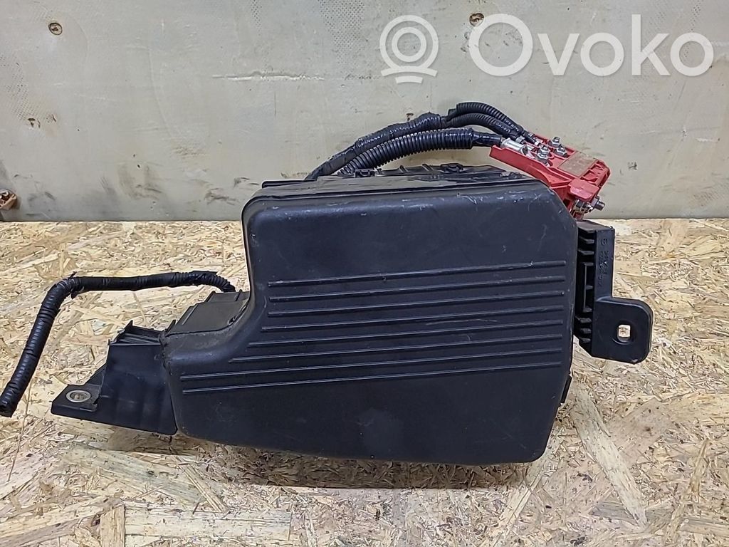 Saugiklių blokas   KD4566767