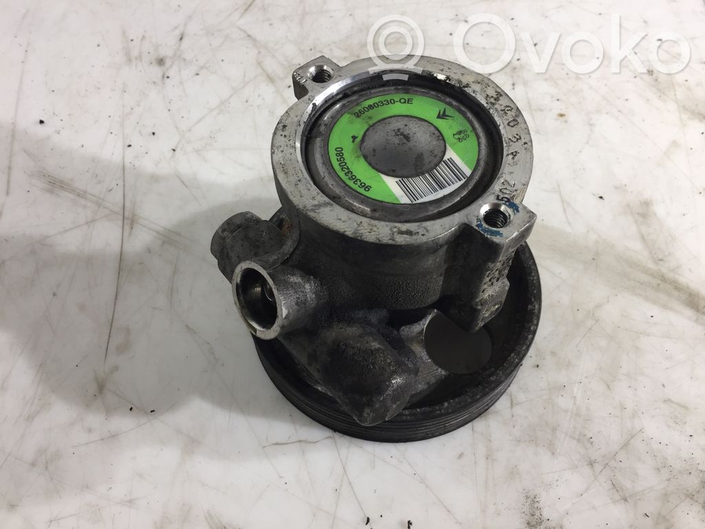 Citroen Xsara Picasso Vairo stiprintuvo siurblys 