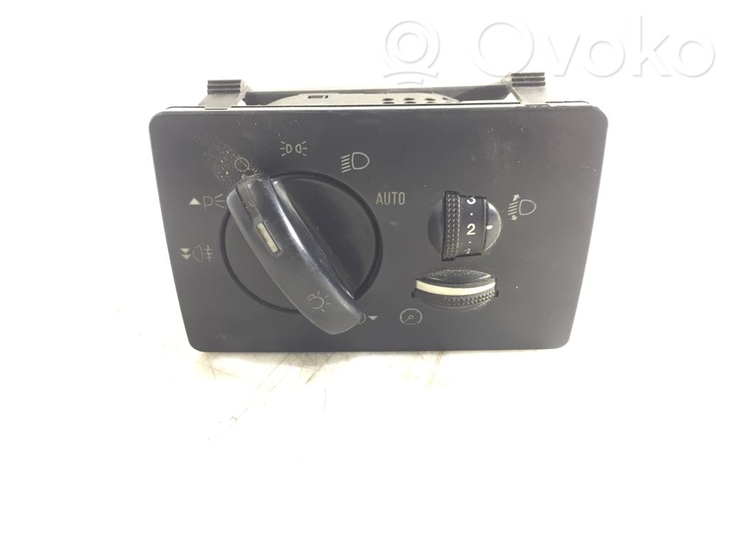 Ford Focus C-MAX Light switch 