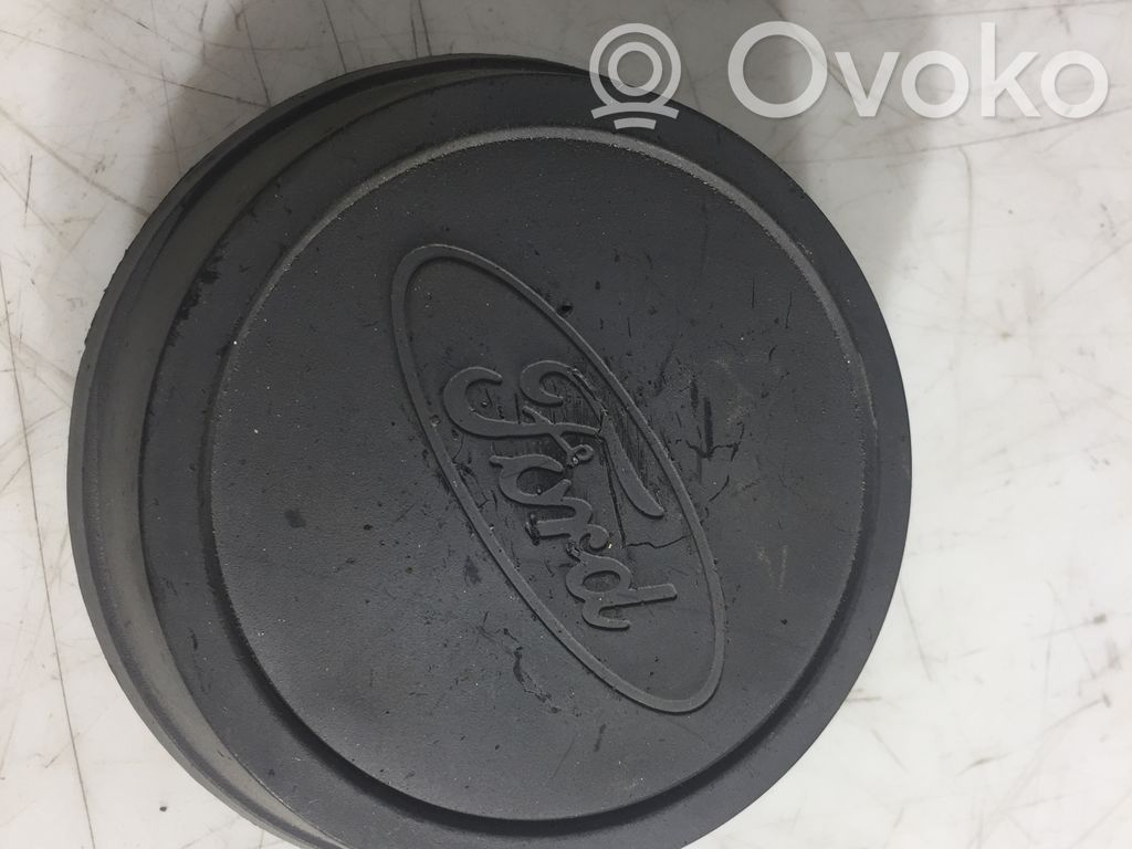 Ford Transit R16 wheel hub/cap/trim 