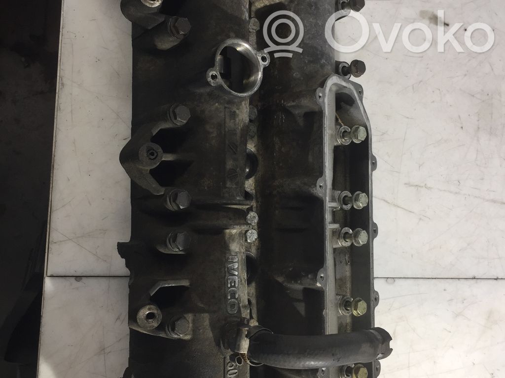 Iveco Daily 35 - 40.10 Rocker cam cover 
