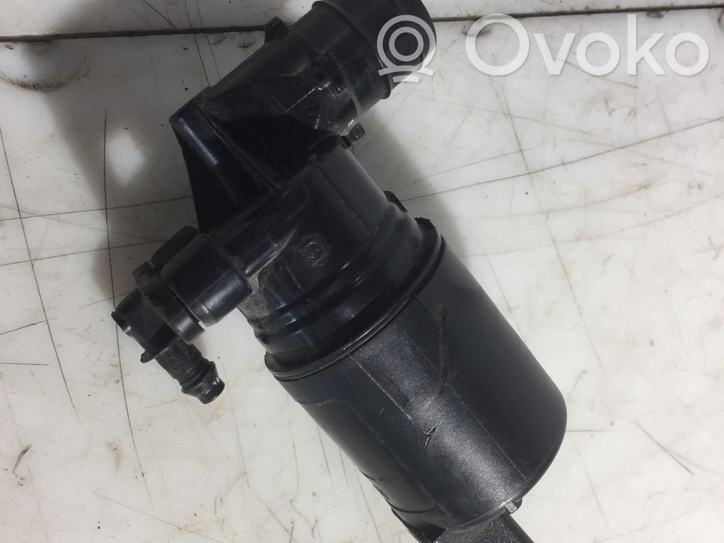 Volvo XC60 Headlight washer pump 