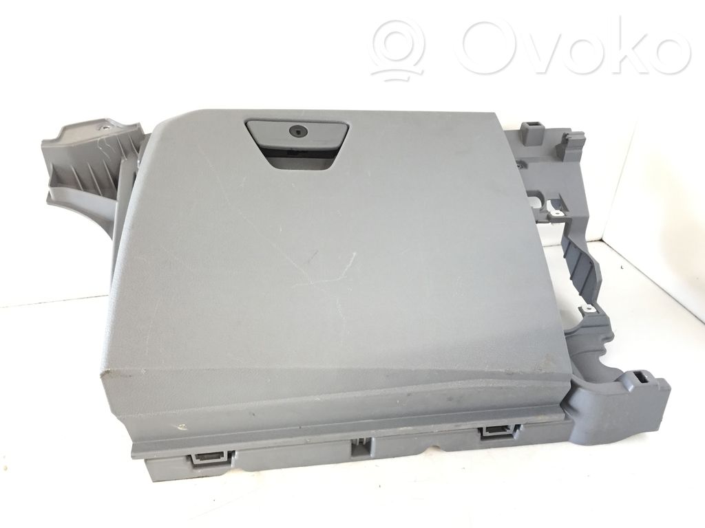 Ford Transit Daiktadėžė 