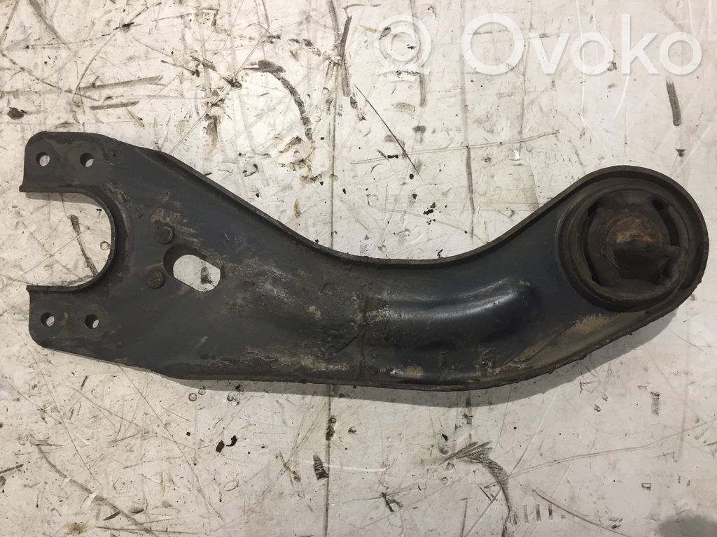 Hyundai i30 Rear upper control arm/wishbone 