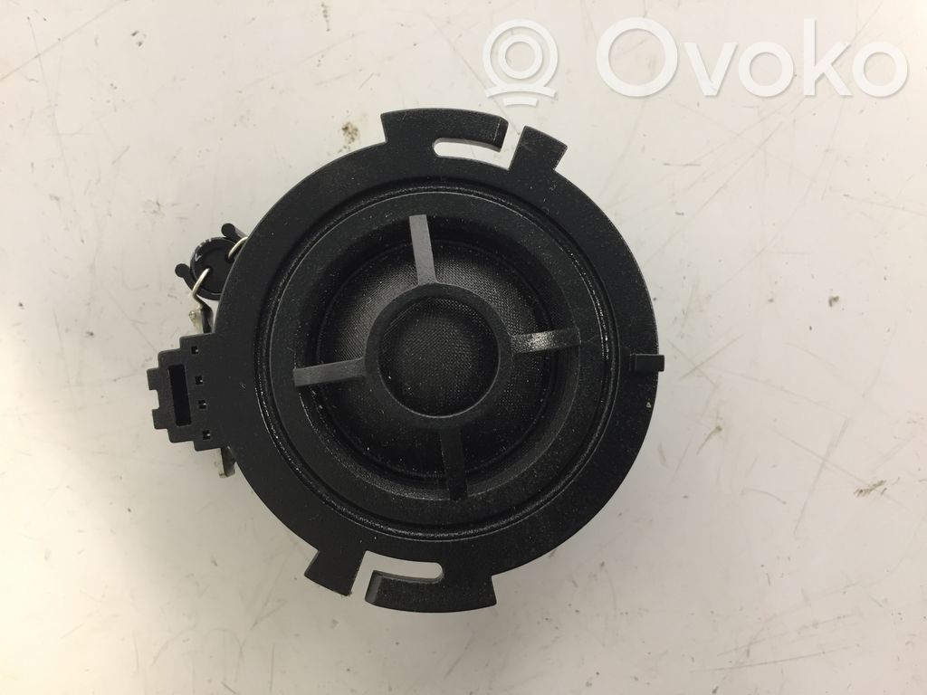 Audi Q5 SQ5 8R High frequency speaker in the rear doors 