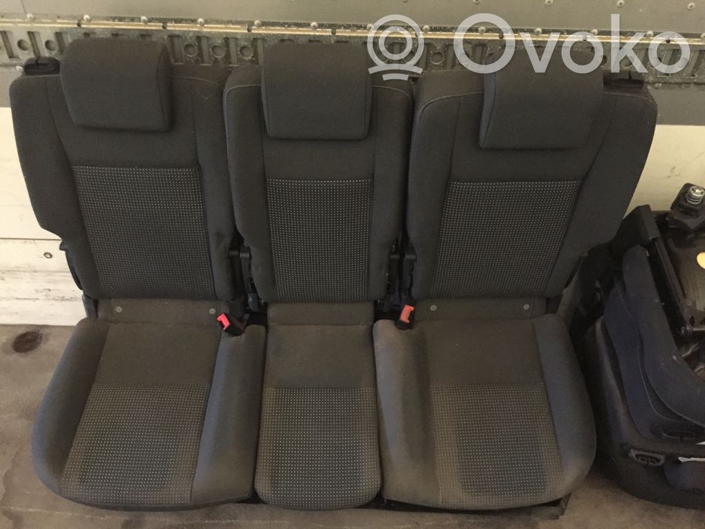 Asiento trasero   286642,01700,286641