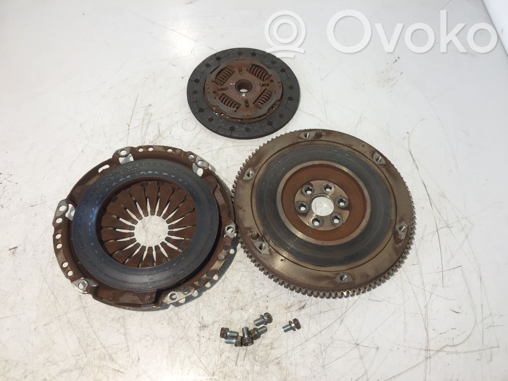 Toyota Yaris Sprzęgło / Komplet 
