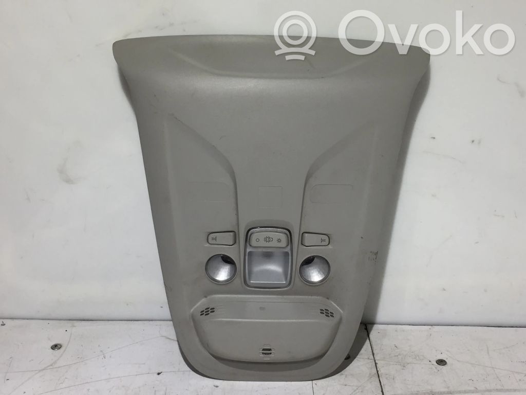 Toyota Proace Etuistuimen valo 
