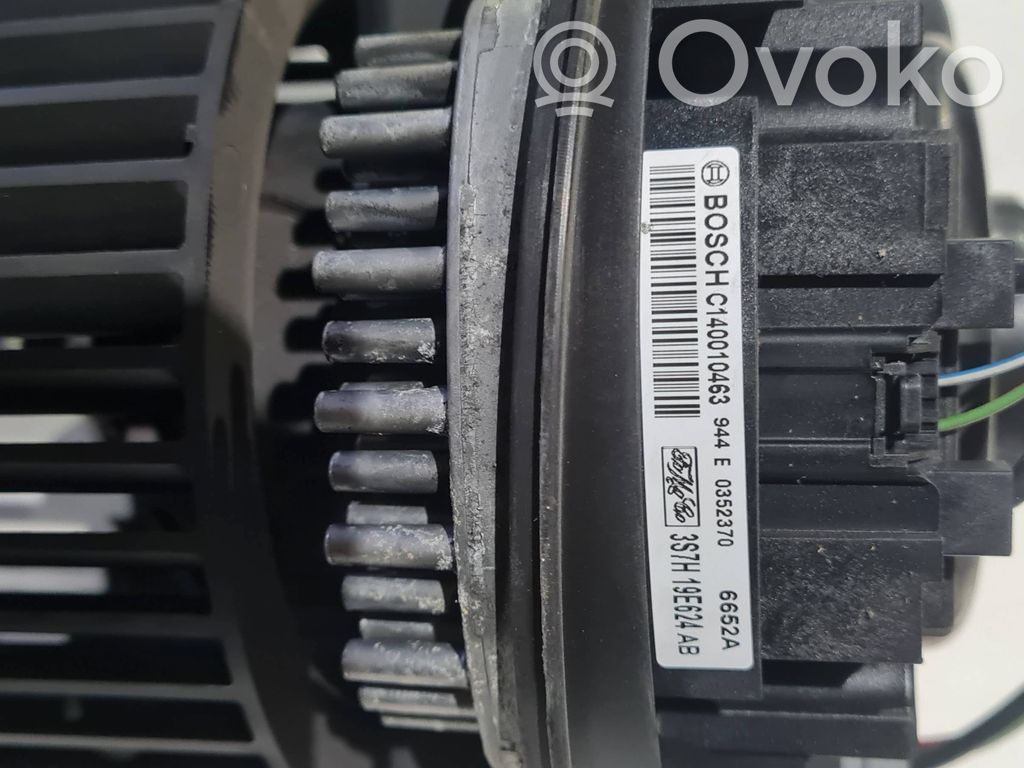 Ford Mondeo Mk III Mazā radiatora ventilators 