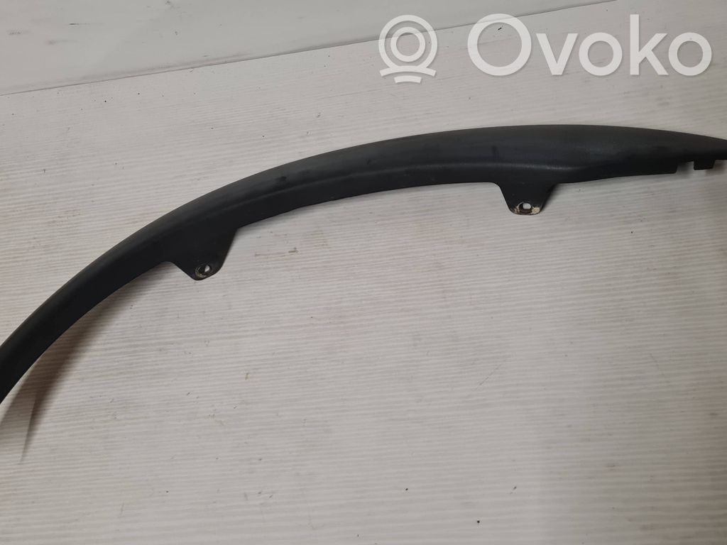 Volvo XC70 Galinės arkos apdaila 