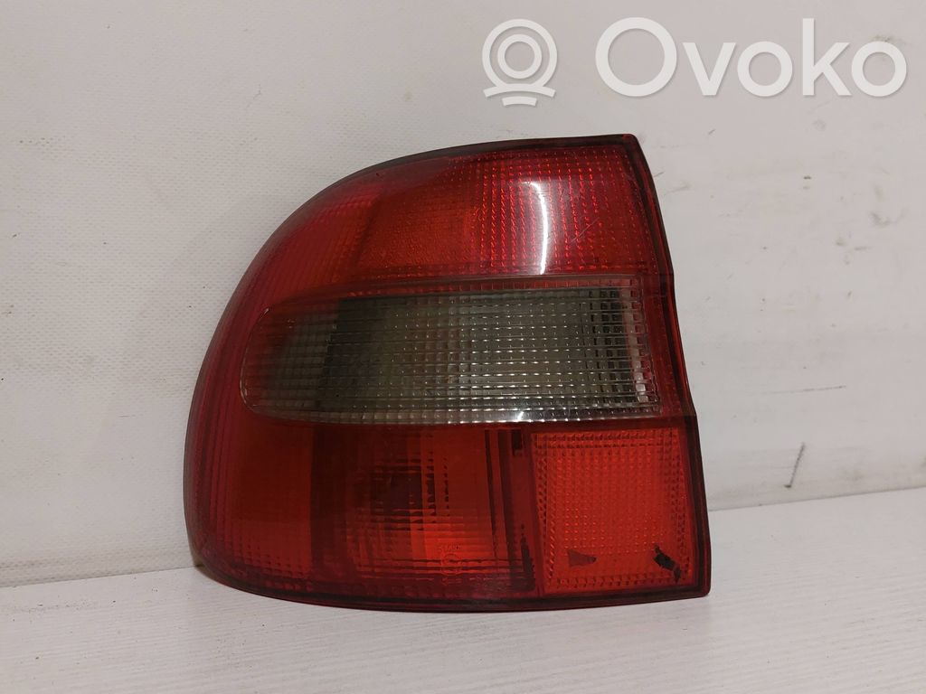Volvo S40, V40 Lampa tylna 