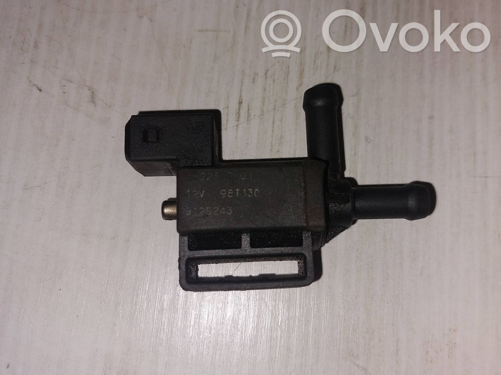Volvo S80 Vacuum valve 