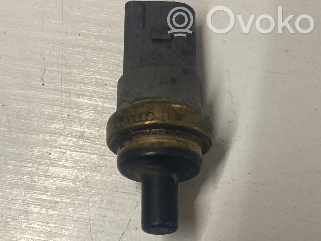 Volkswagen Golf V Coolant level sensor 