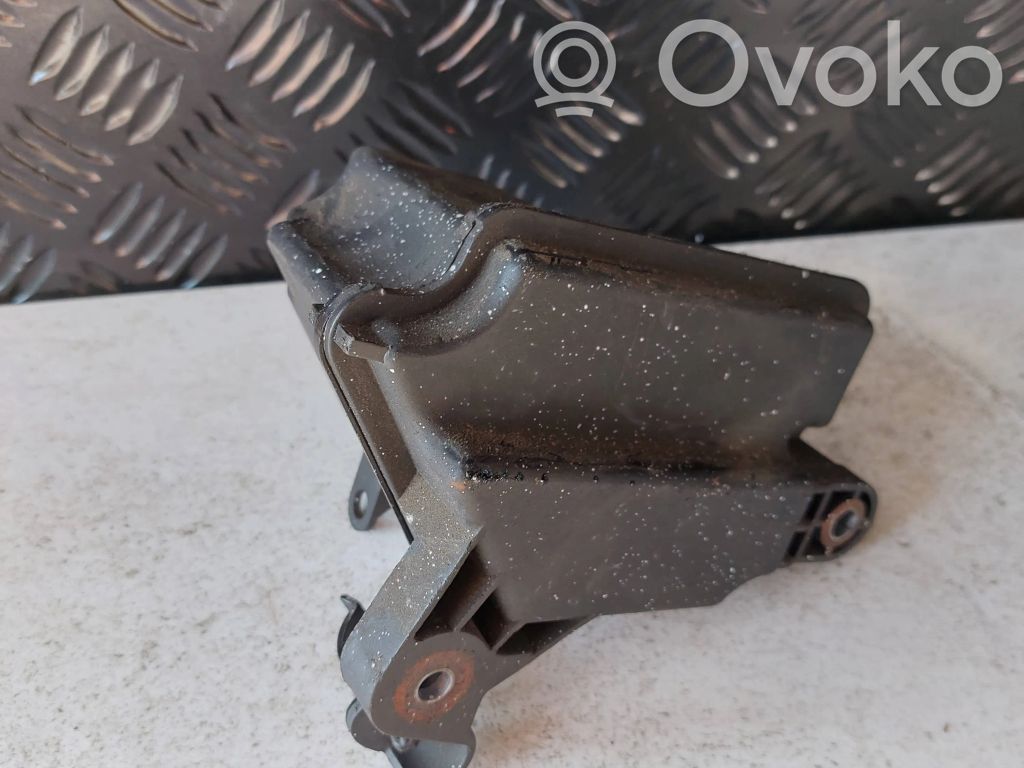 Peugeot 407 Vakuuma gaisa tilpne 