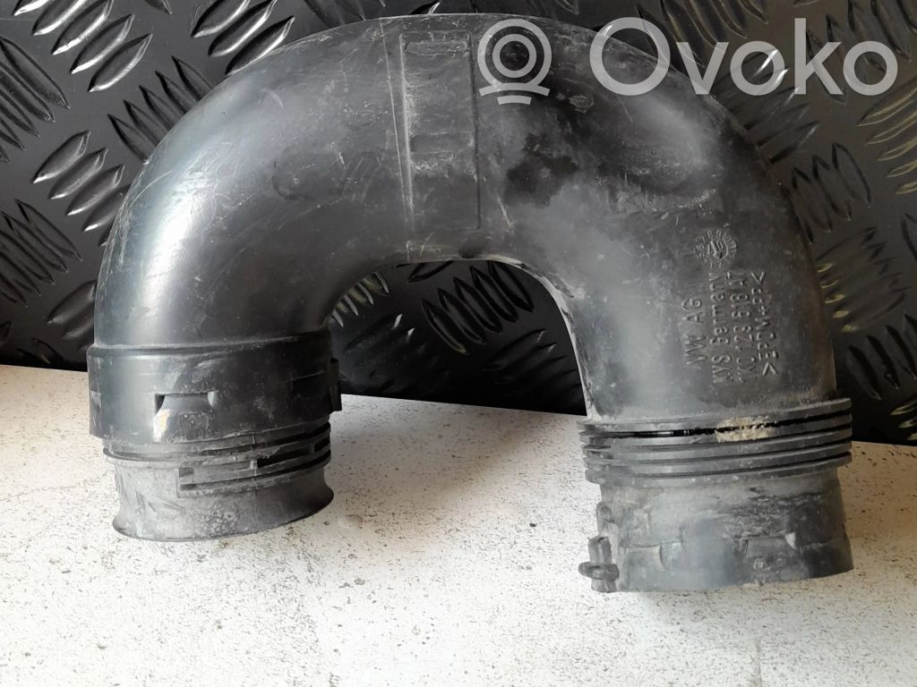 Volkswagen Golf V Rura / Wąż dolotowy powietrza 