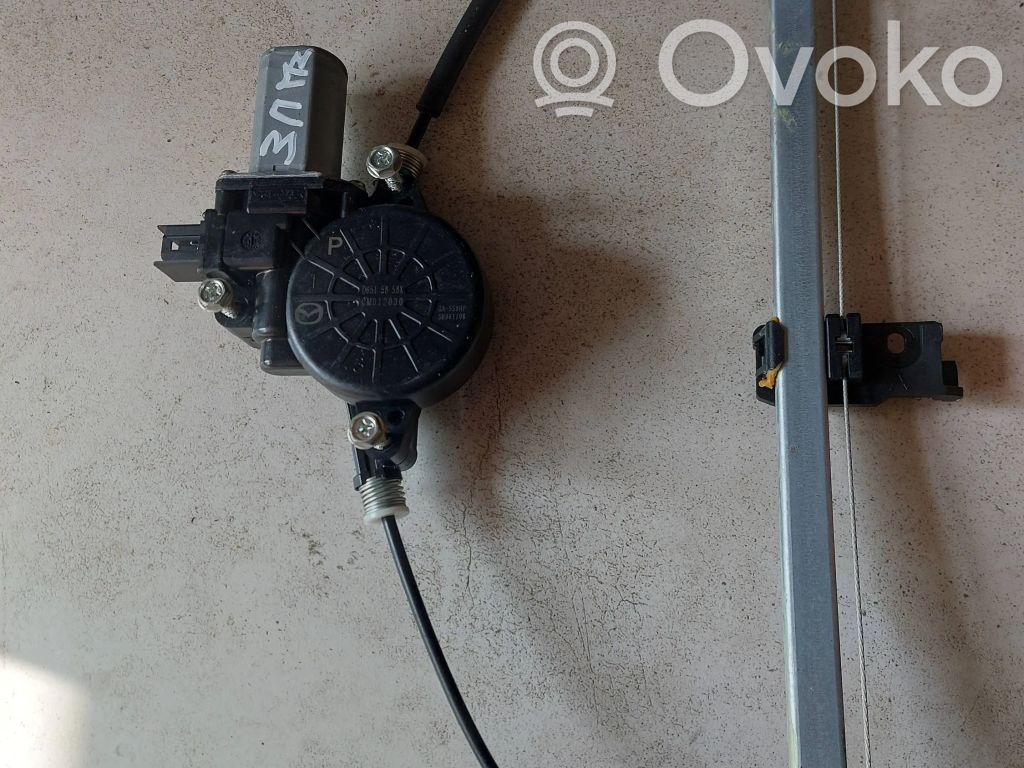 Takaoven ikkunan nostin moottorilla   D6515858X,CM012030,SD961706,GA558RP