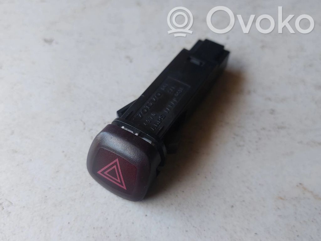 Volvo XC90 Hazard light switch 